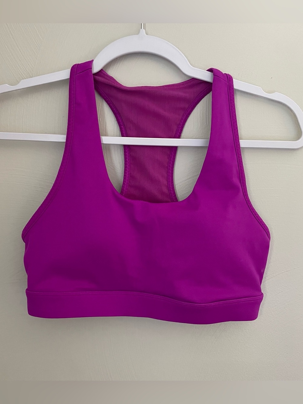 Fabletics Sports Bra with Removable Pads Size Small